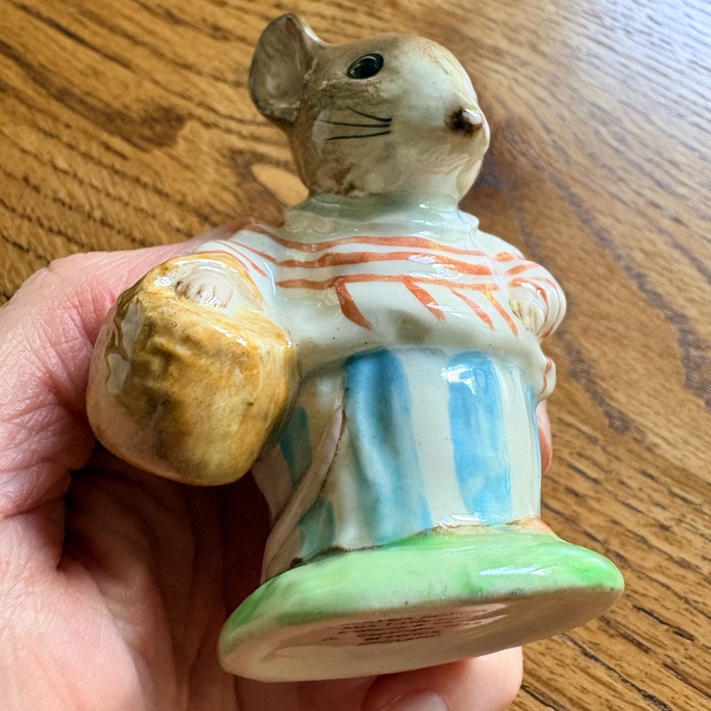 Beswick England old- 1948 Mrs Tittlemouse Beatrix Potter nursery figurine - Picture 10 of 12